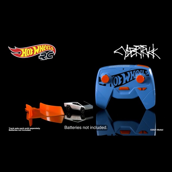 Hot Wheels Cyber Truck R/iC 1:64 Scale Rechargeable Radio-Controlled Cars - Picture 2 of 4